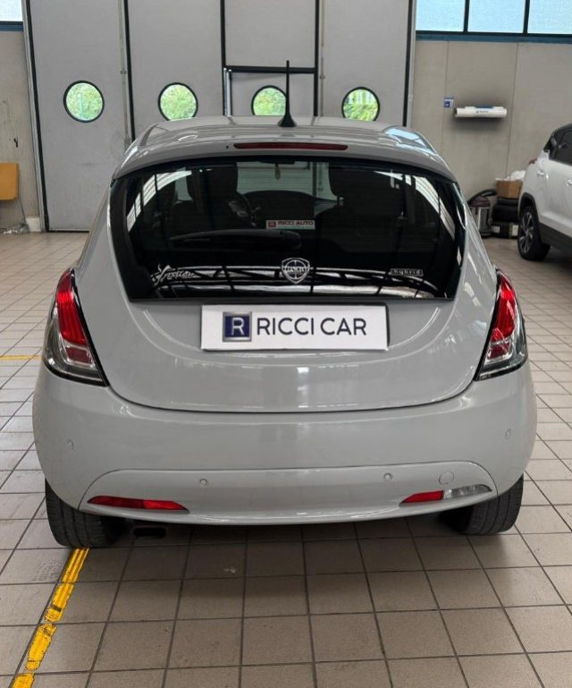 LANCIA Ypsilon usata, con Climatizzatore