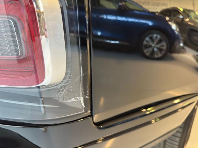 LAND ROVER Range Rover usata, con Leve al volante