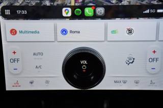 FORD Mustang Mach-E usata, con Sedile posteriore sdoppiato