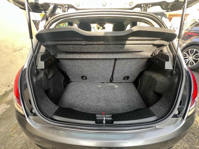 LANCIA Ypsilon usata 12