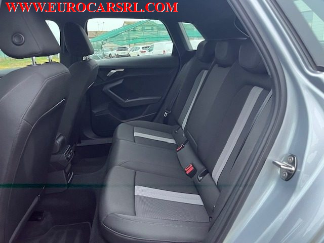 AUDI A3 usata, con Leve al volante