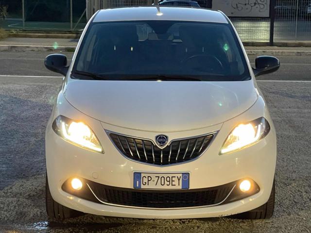 LANCIA Ypsilon usata, con Sedile posteriore sdoppiato