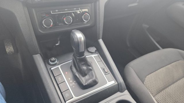 VOLKSWAGEN Amarok usata, con Sistema di navigazione