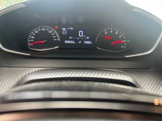 PEUGEOT 2008 usata, con Cruise Control