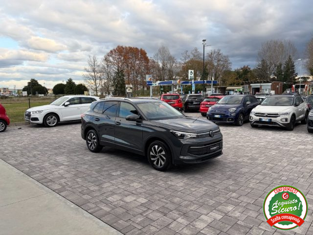 VOLKSWAGEN Tiguan usata, con Cerchi in lega