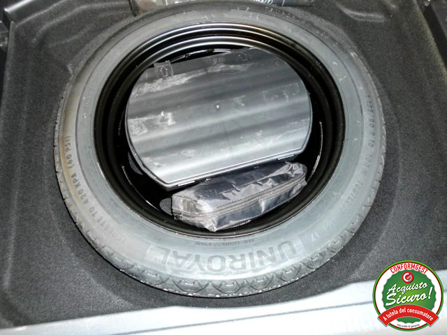 PEUGEOT 3008 usata, con Specchietti laterali elettrici