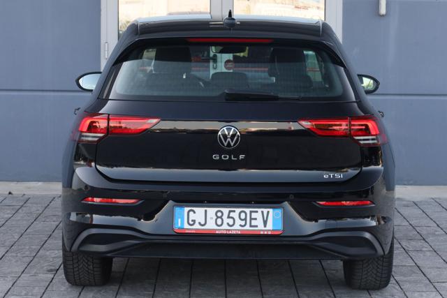 VOLKSWAGEN Golf usata, con Touch screen