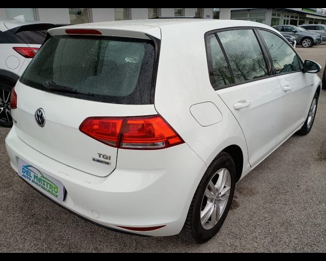 VOLKSWAGEN Golf usata, con Chiusura centralizzata