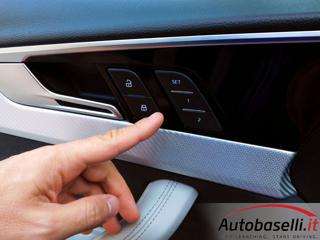 AUDI A4 usata, con Supporto lombare