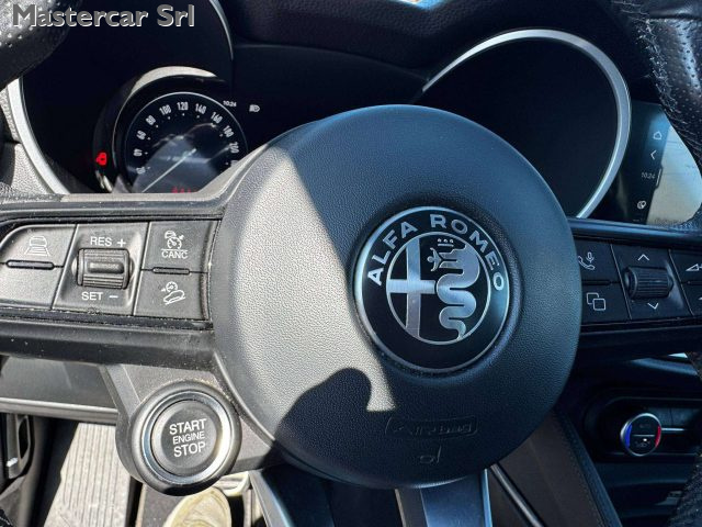 ALFA ROMEO Stelvio usata, con Park Distance Control
