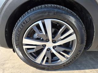 PEUGEOT 3008 usata, con Sedile posteriore sdoppiato