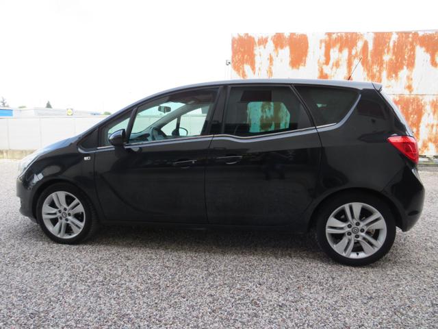 OPEL Meriva usata, con Airbag