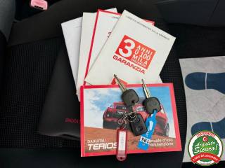 DAIHATSU Terios usata, con Specchietti laterali elettrici