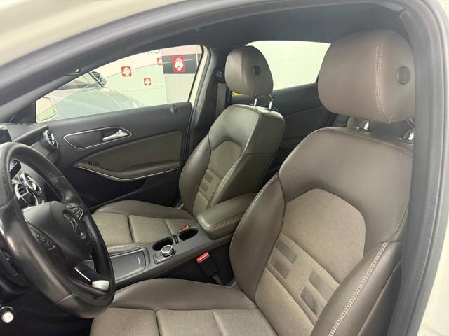MERCEDES-BENZ GLA 180 usata, con Chiusura centralizzata