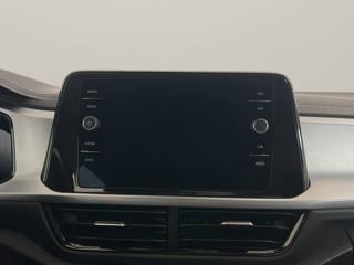 VOLKSWAGEN T-Roc usata, con USB