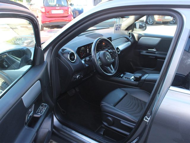 MERCEDES-BENZ GLB 180 usata, con Controllo trazione