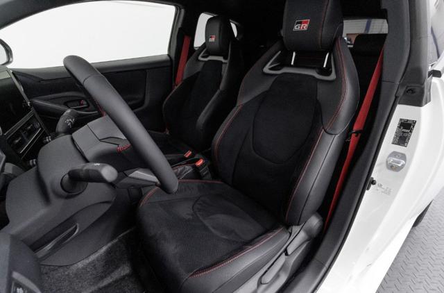 TOYOTA Yaris usata, con Boardcomputer