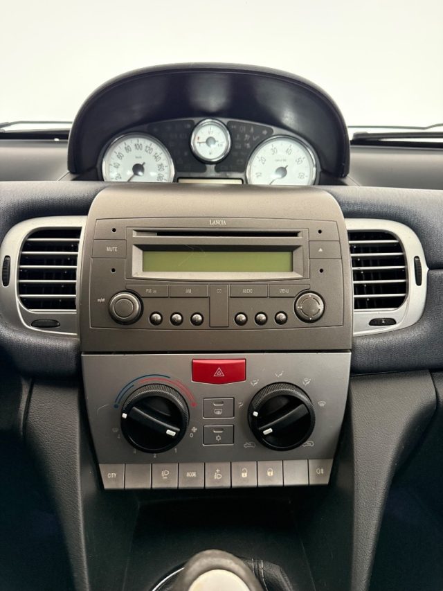 LANCIA Ypsilon usata 15