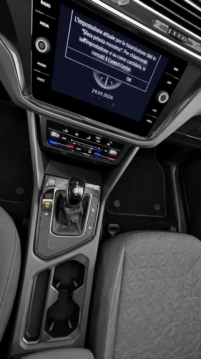 VOLKSWAGEN Tiguan usata, con Chiusura centralizzata
