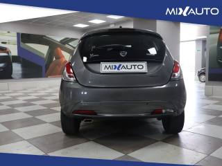 LANCIA Ypsilon usata, con Airbag Passeggero
