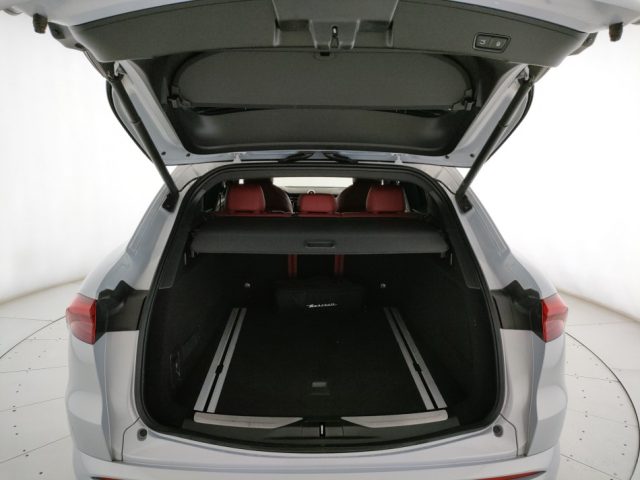 MASERATI Grecale usata, con Climatizzatore