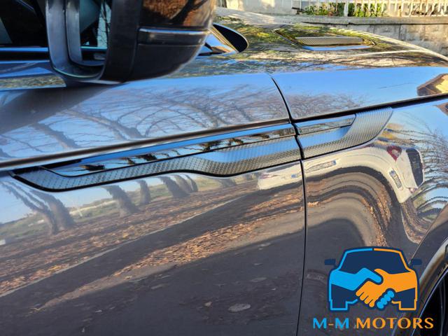 LAND ROVER Range Rover Velar usata, con Sistema di navigazione