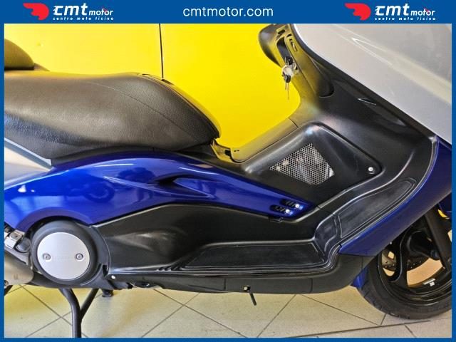 YAMAHA T-Max 500 usata 6