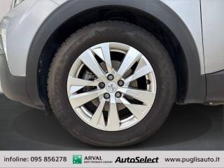 PEUGEOT 3008 usata, con Sedile posteriore sdoppiato