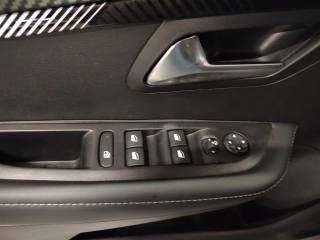 PEUGEOT 208 usata, con Specchietti laterali elettrici