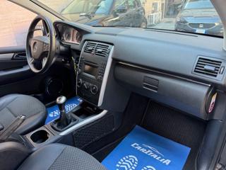 MERCEDES-BENZ B 180 usata, con Fendinebbia