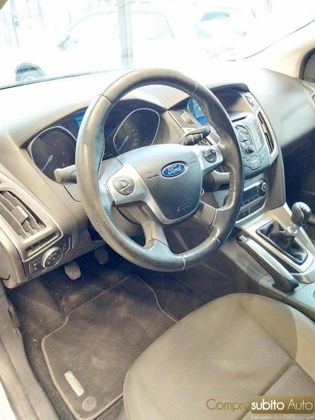 FORD Focus usata 21