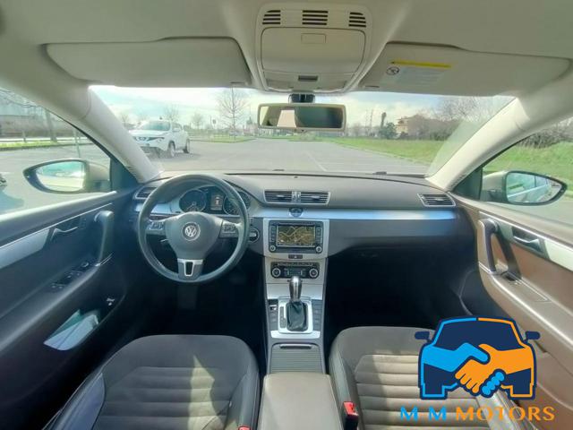 VOLKSWAGEN Passat usata, con Controllo trazione