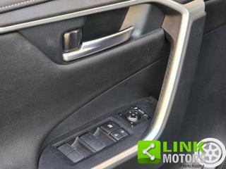 TOYOTA RAV 4 usata, con Fari LED