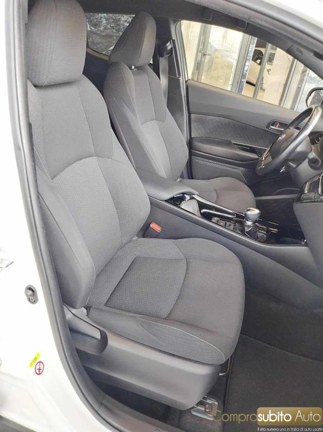 TOYOTA C-HR usata, con Cruise Control