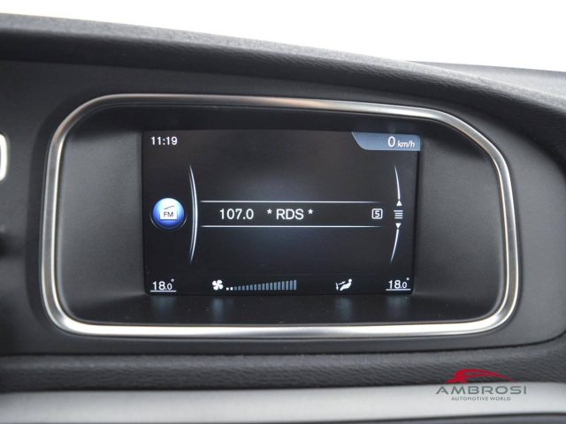 VOLVO V40 usata 13