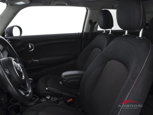MINI Cooper usata 8