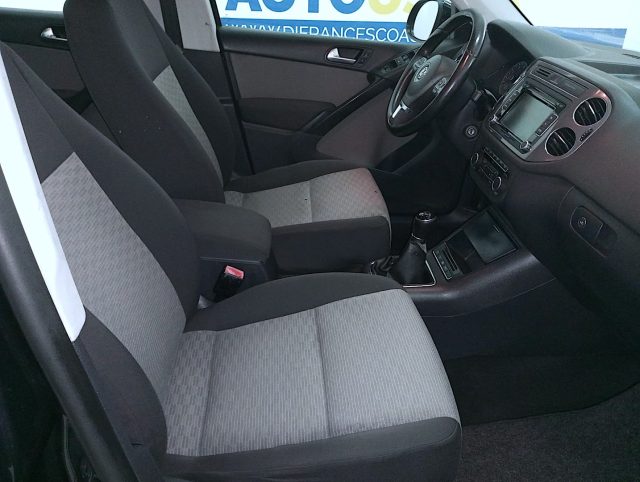 VOLKSWAGEN Tiguan usata 14