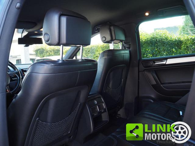VOLKSWAGEN Touareg usata 42