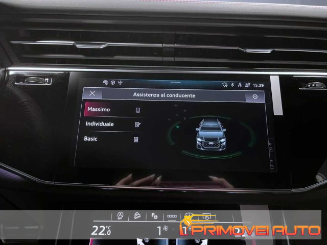 AUDI Q8 usata, con Specchietti laterali elettrici