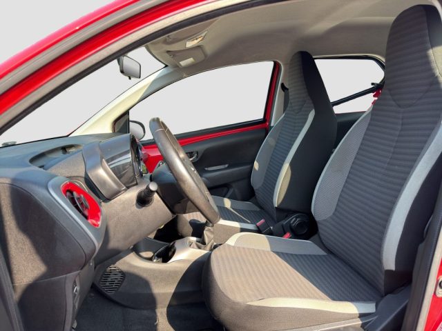 TOYOTA Aygo usata 9