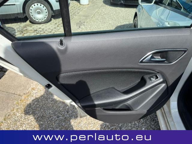 MERCEDES-BENZ A 180 usata, con Cerchi in lega