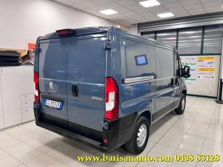 PEUGEOT Boxer usata, con Alzacristalli elettrici