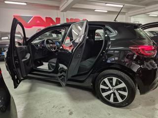 RENAULT Clio usata, con Autoradio