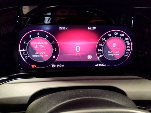 VOLKSWAGEN Golf usata, con Specchietti laterali elettrici