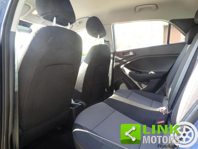 HYUNDAI i20 usata, con Bluetooth