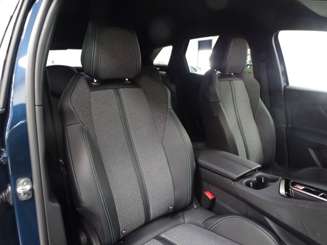 PEUGEOT 3008 usata, con Bracciolo