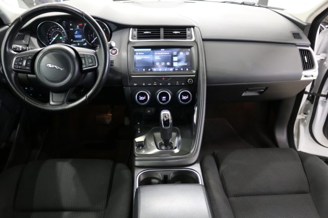 JAGUAR E-Pace usata, con Boardcomputer