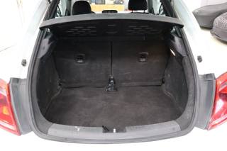 VOLKSWAGEN Maggiolino usata, con ESP