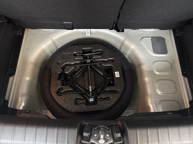 KIA Picanto usata, con Sedile posteriore sdoppiato