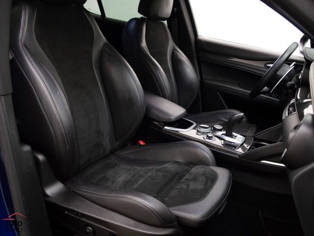ALFA ROMEO Stelvio usata, con Controllo automatico clima